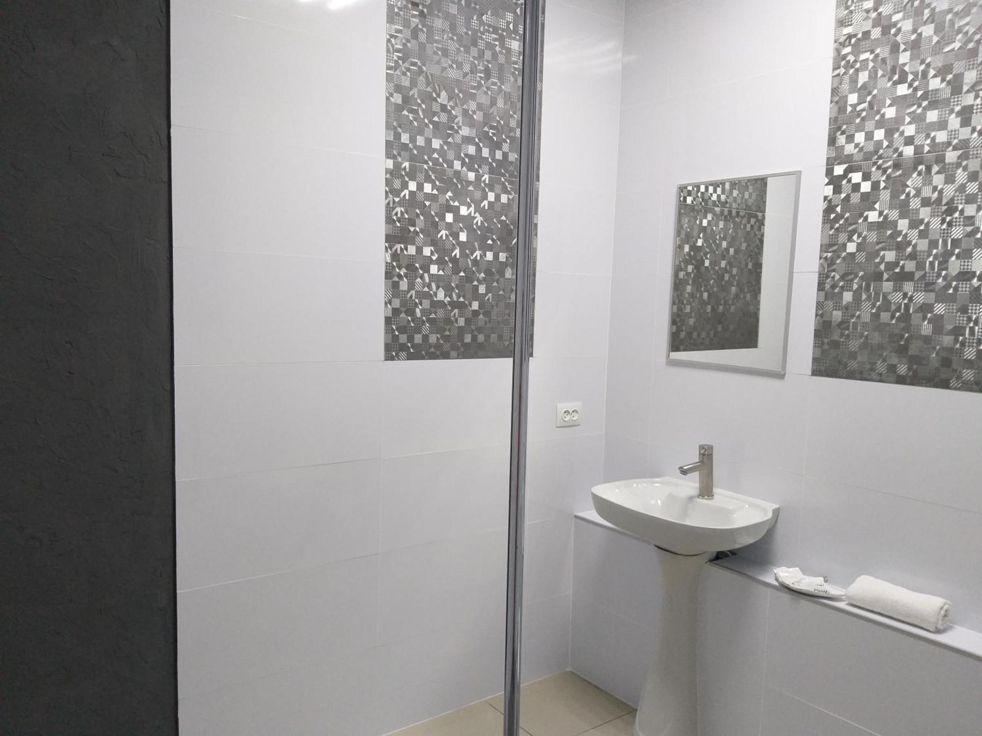 Sherlock Hotel Харков Екстериор снимка